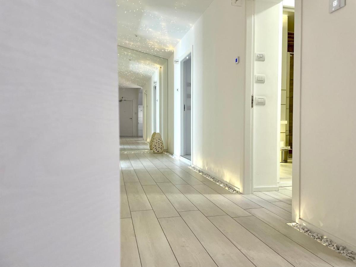 Mariarosa Suites โกโม ภายนอก รูปภาพ