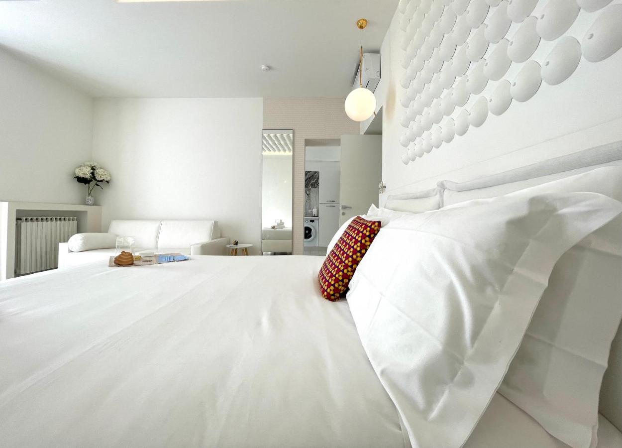 Mariarosa Suites โกโม ภายนอก รูปภาพ