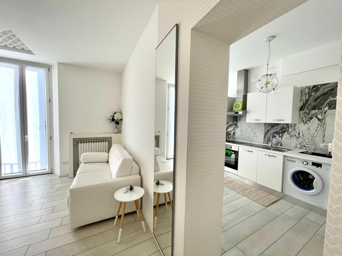 Mariarosa Suites โกโม ภายนอก รูปภาพ