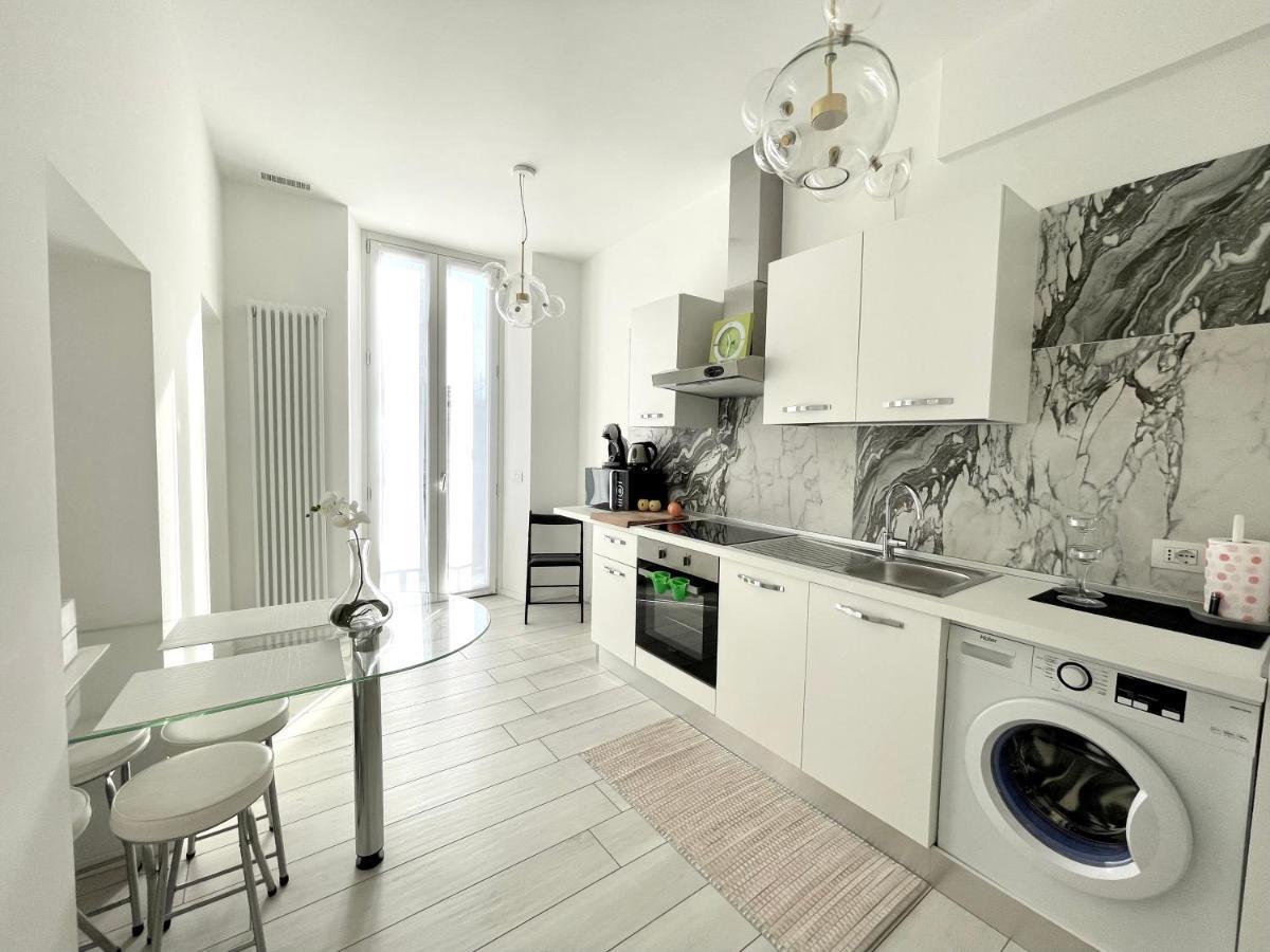 Mariarosa Suites โกโม ภายนอก รูปภาพ