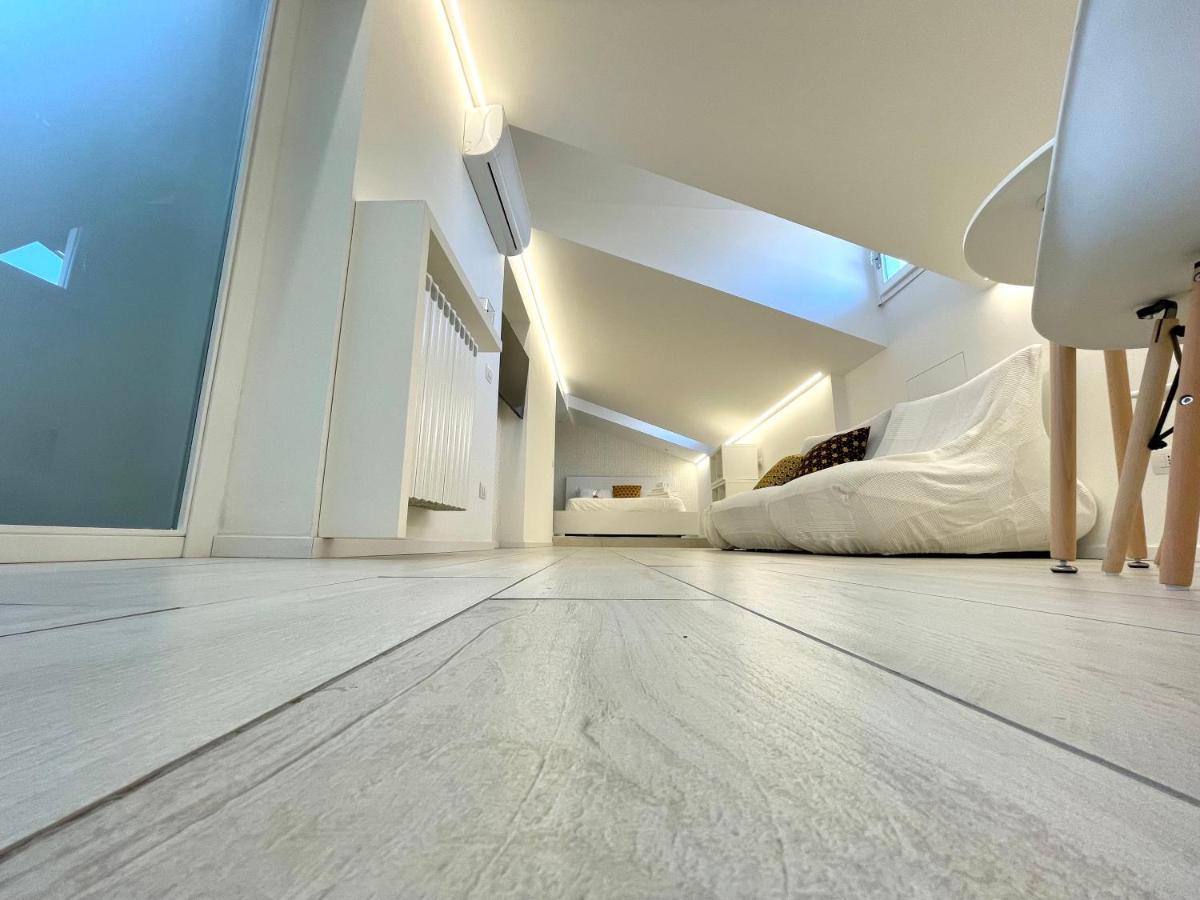 Mariarosa Suites โกโม ภายนอก รูปภาพ